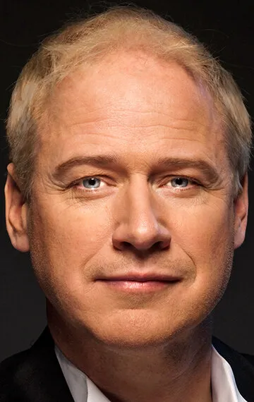 Фотография актёра Роберт Густафссон