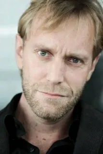 Фотография актёра Дэн Брончинсон