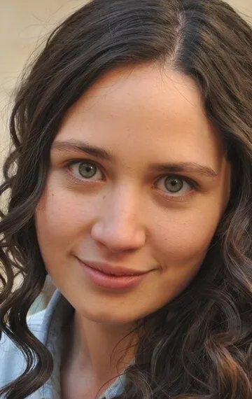 Фотография актёра Илайда Чевик