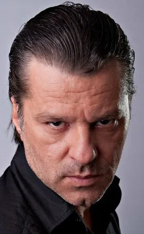 Фотография актёра Мариан Вулев