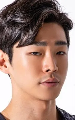 Фотография актёра Ли Сын-иль