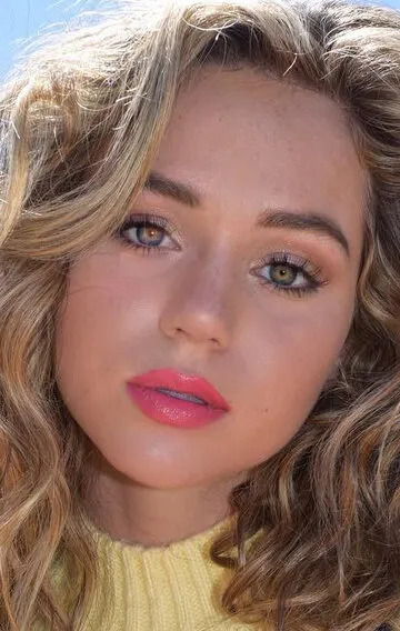 Фотография актёра Брэк Бэссинджер