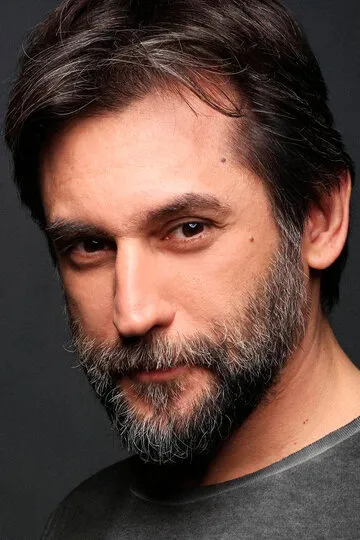 Фотография актёра Сезгин Эрдемир