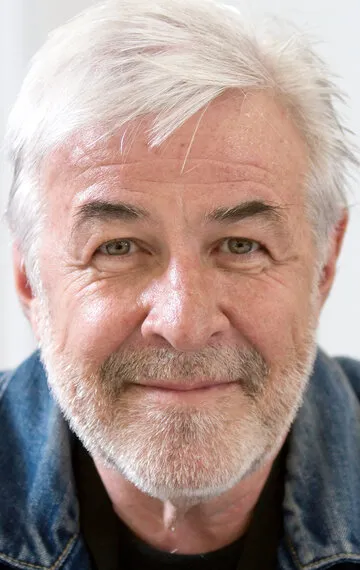 Фотография актёра Джим Бёрнс