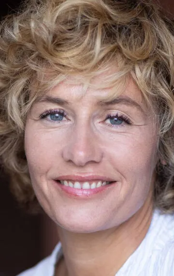 Фотография актёра Сесиль де Франс