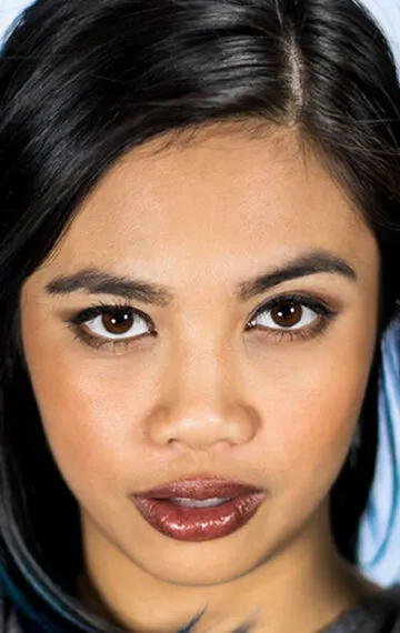 Фотография актёра Лоуриза Тронку