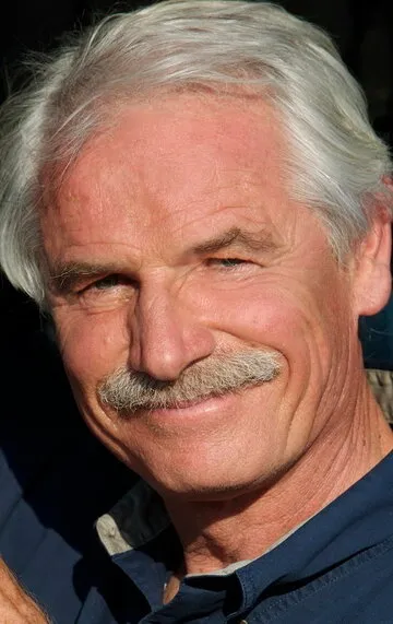 Фотография актёра Янн Артюс-Бертран