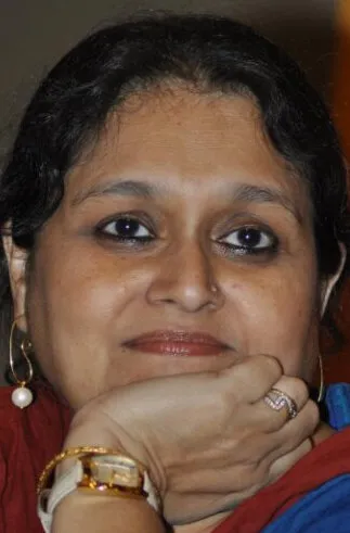 Фотография актёра Суприя Патхак