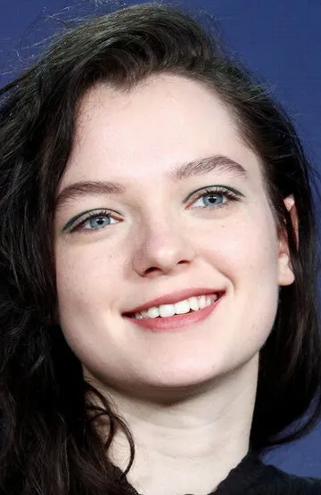 Фотография актёра Эсме Крид-Майлс