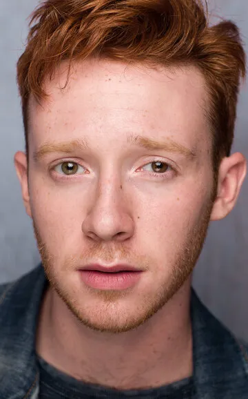 Фотография актёра Грэйсон Расселл