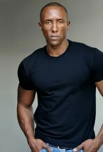 Фотография актёра Грегори Батлер