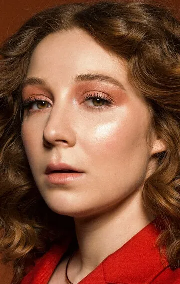 Фотография актёра Кэйли Картер