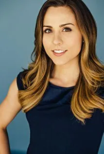 Фотография актёра Эбби Тротт