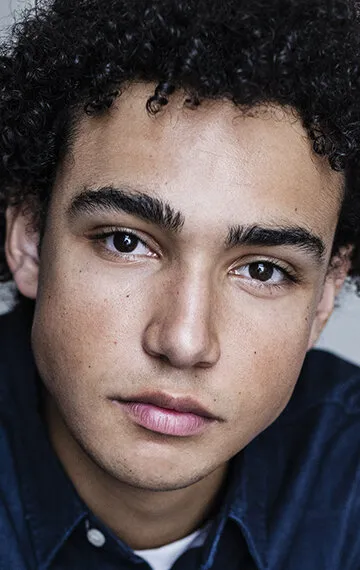 Фотография актёра Арчи Мадекве