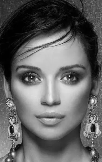 Фотография актёра Анна Пшибыльска