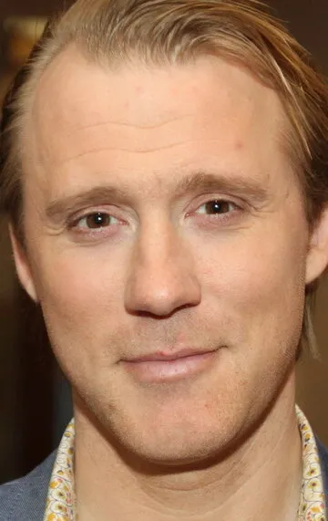 Фотография актёра Торбьорн Харр