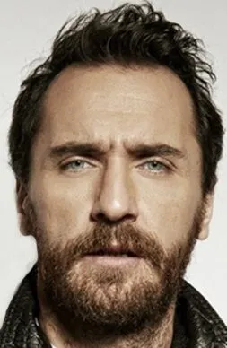 Фотография актёра Фырат Челик