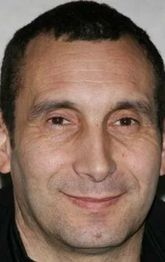 Фотография актёра Зинедин Суалем