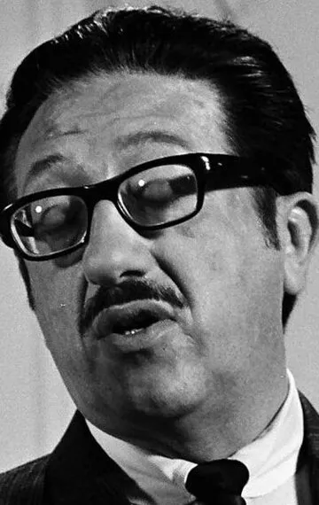 Фотография актёра Генри Корден