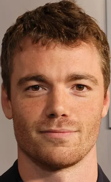 Фотография актёра Гэбриел Бассо