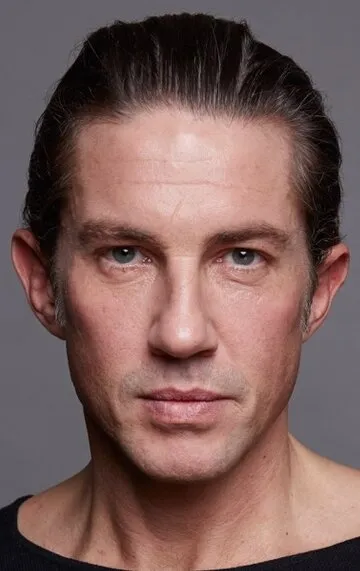 Фотография актёра Кристиен Энхолт