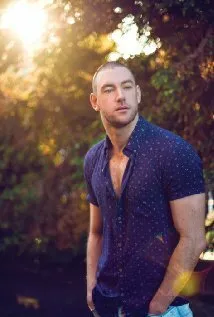 Фотография актёра Ли Джонс