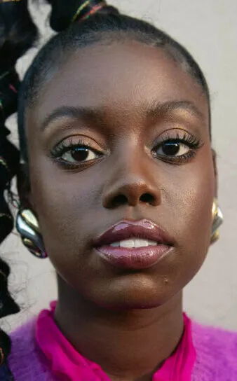 Фотография актёра Биргунди Бэйкер