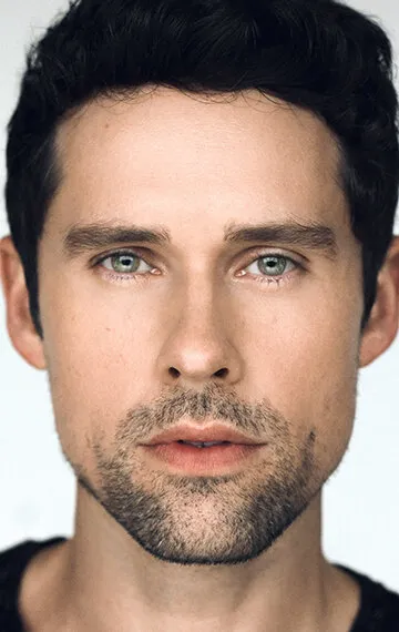 Фотография актёра Бен Холлингсворт