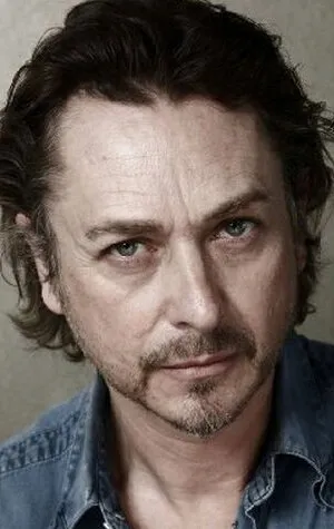 Фотография актёра Джереми Кратчли