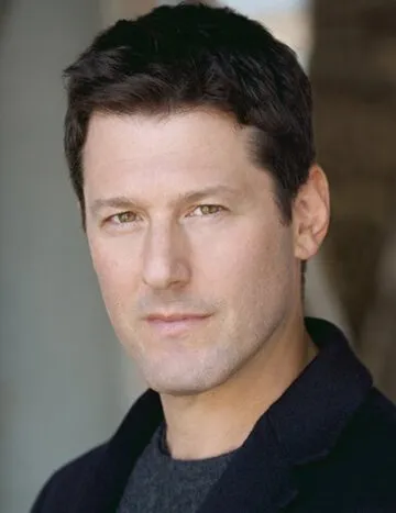 Фотография актёра Эри Коэн