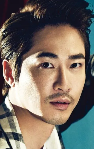 Фотография актёра Кан Джи-хван