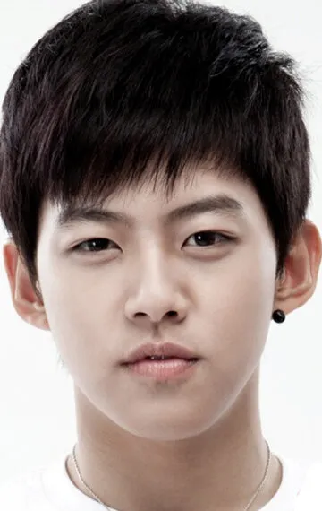 Фотография актёра Тон Хо