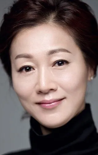 Фотография актёра Пан Ын-хи