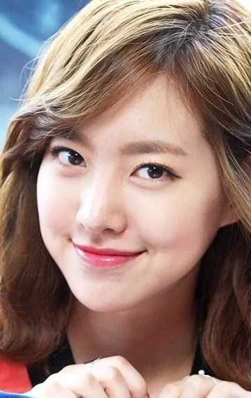 Фотография актёра Чин Сэ-ён