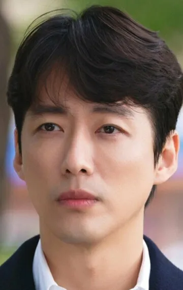 Фотография актёра Намгун Мин