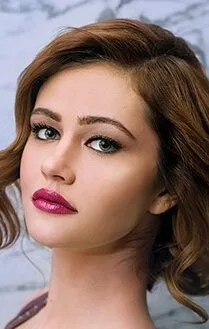 Фотография актёра Дамла Асланалп