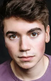 Фотография актёра Ной Галвин