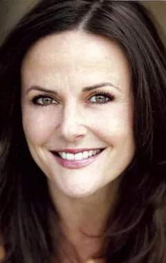 Фотография актёра Джиа Каридес