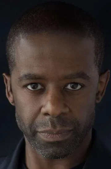 Фотография актёра Эдриан Лестер