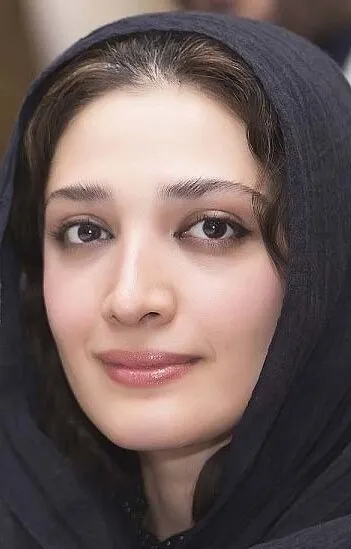 Фотография актёра Мина Садати