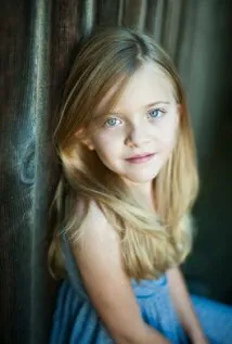 Фотография актёра Лола Уэйн Вилла