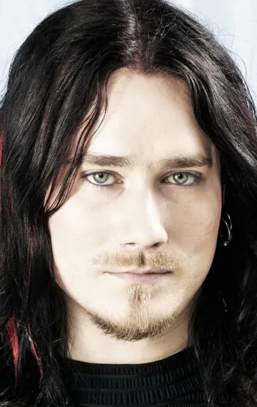 Фотография актёра Туомас Холопайнен