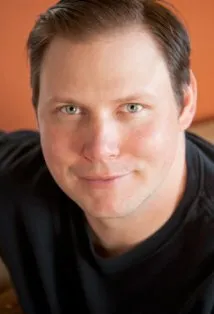 Фотография актёра Томас Хеннесси