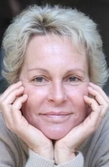 Фотография актёра Энн-Мари Филип