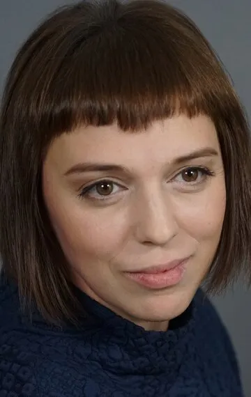 Фотография актёра Нелли Уварова