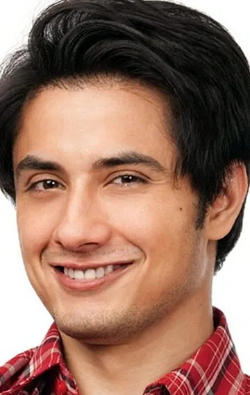 Фотография актёра Али Зафар