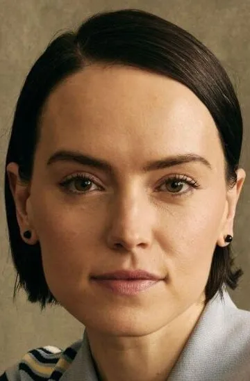 Фотография актёра Дейзи Ридли