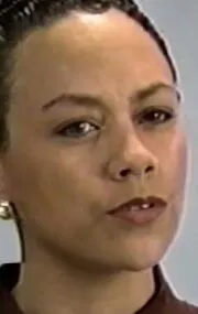 Фотография актёра Лайза Хьюже