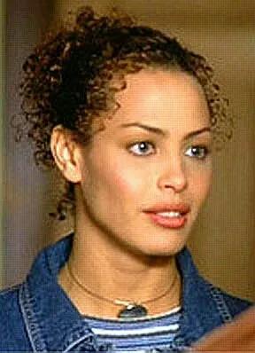 Фотография актёра Наоми Гэскин