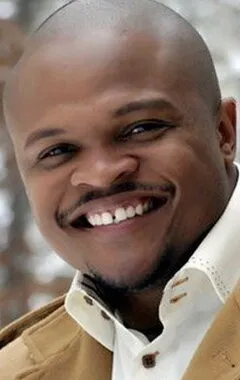 Фотография актёра Айрон Синглтон